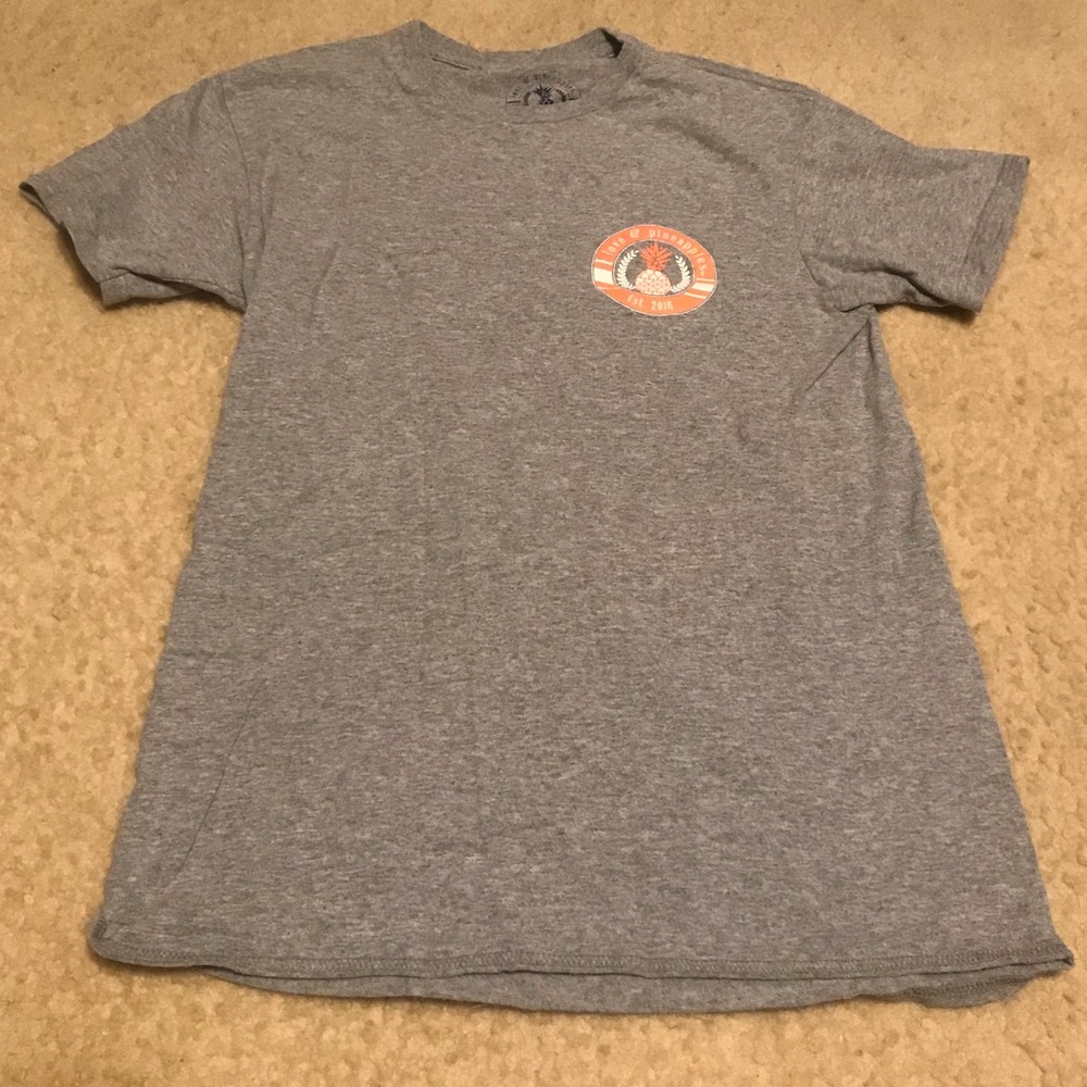 Gray t-shirt